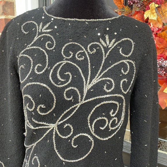 Gene Shelly Vintage 60’s Beaded/Wool gown - Picture 4 of 12